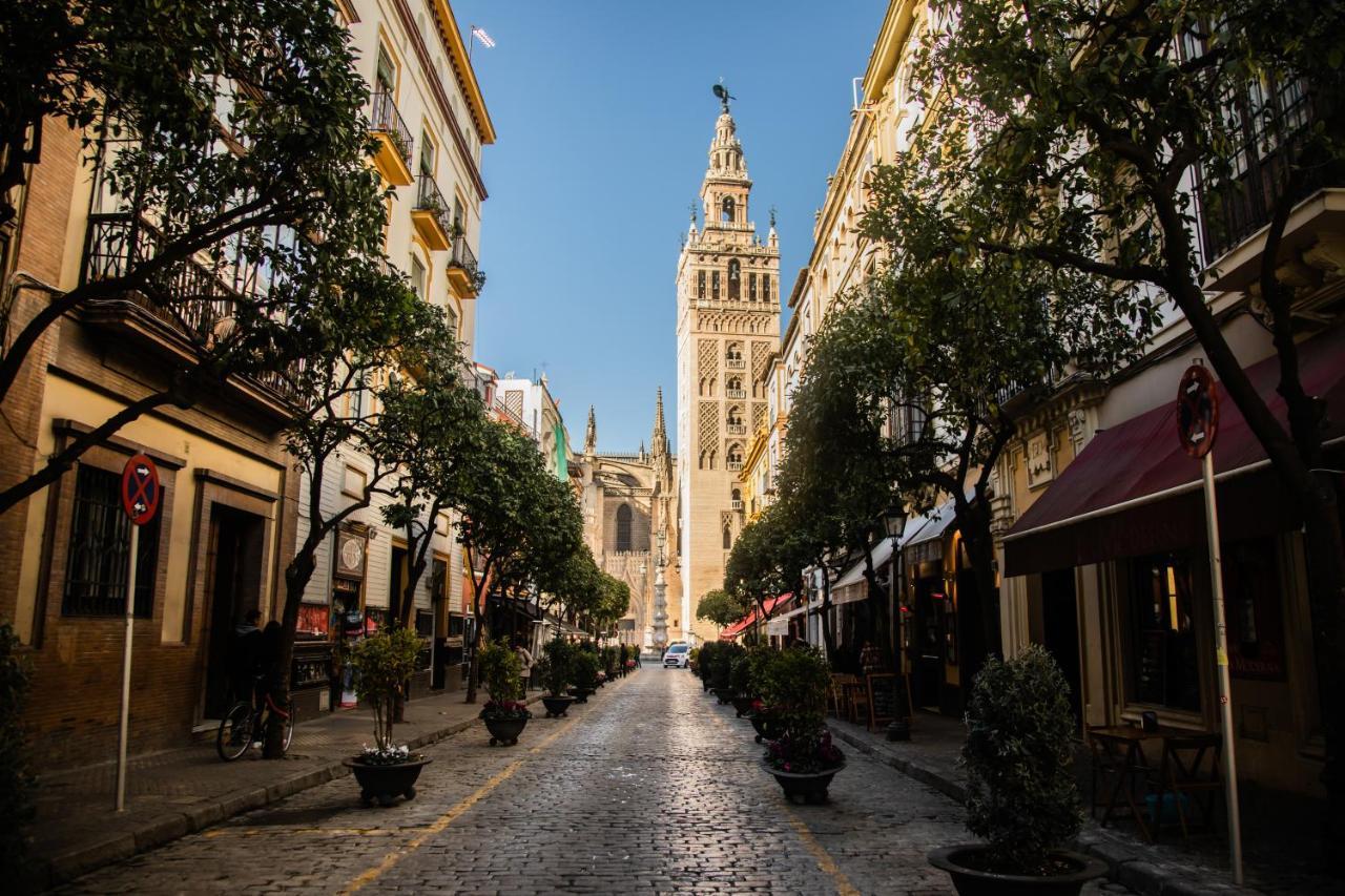 Apartmán Rodrigo De Triana Courtyard By Valcambre Sevilla Exteriér fotografie