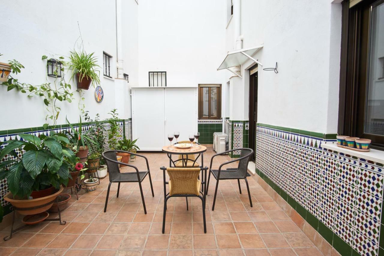 Apartmán Rodrigo De Triana Courtyard By Valcambre Sevilla Exteriér fotografie