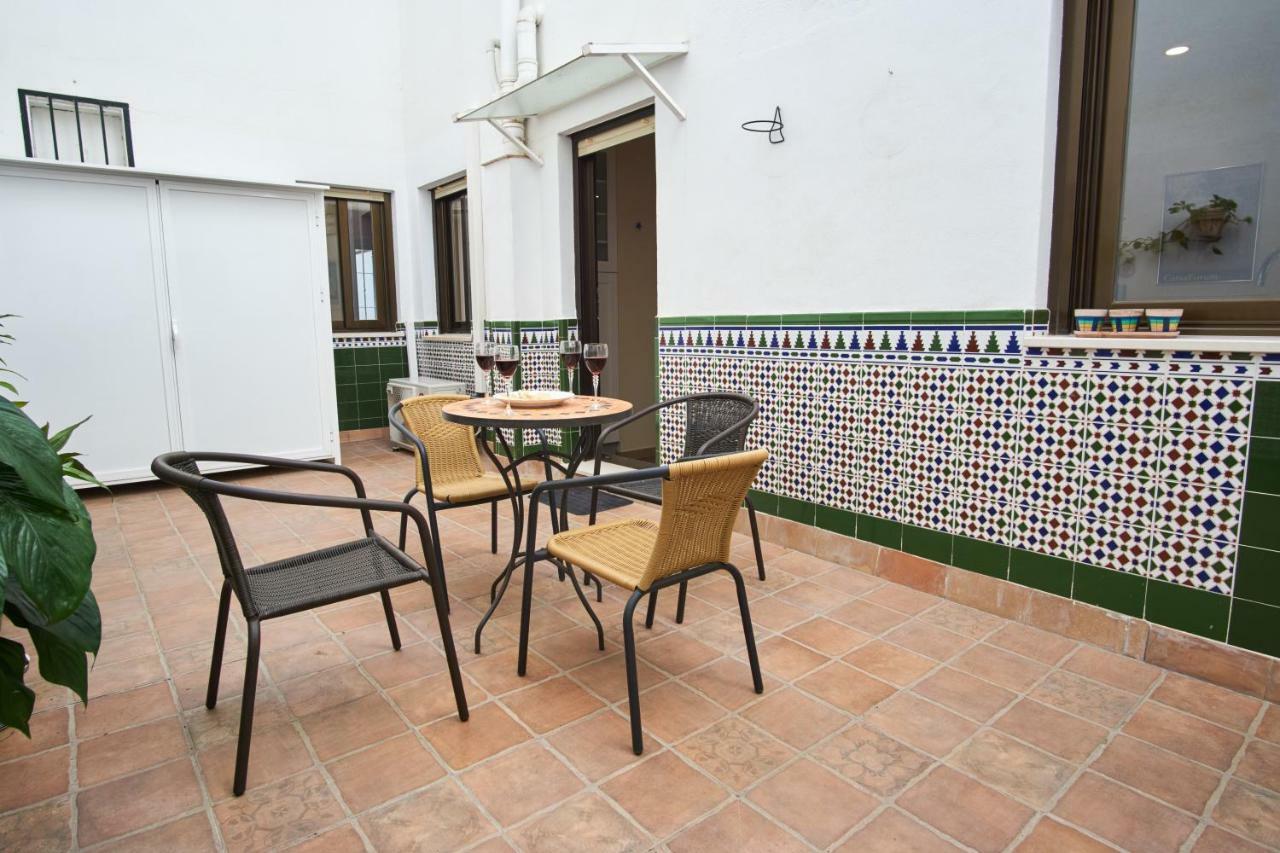 Apartmán Rodrigo De Triana Courtyard By Valcambre Sevilla Exteriér fotografie
