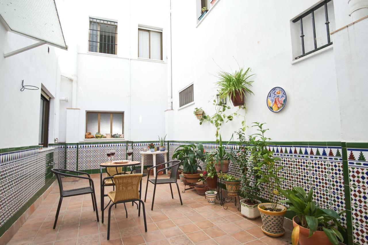 Apartmán Rodrigo De Triana Courtyard By Valcambre Sevilla Exteriér fotografie