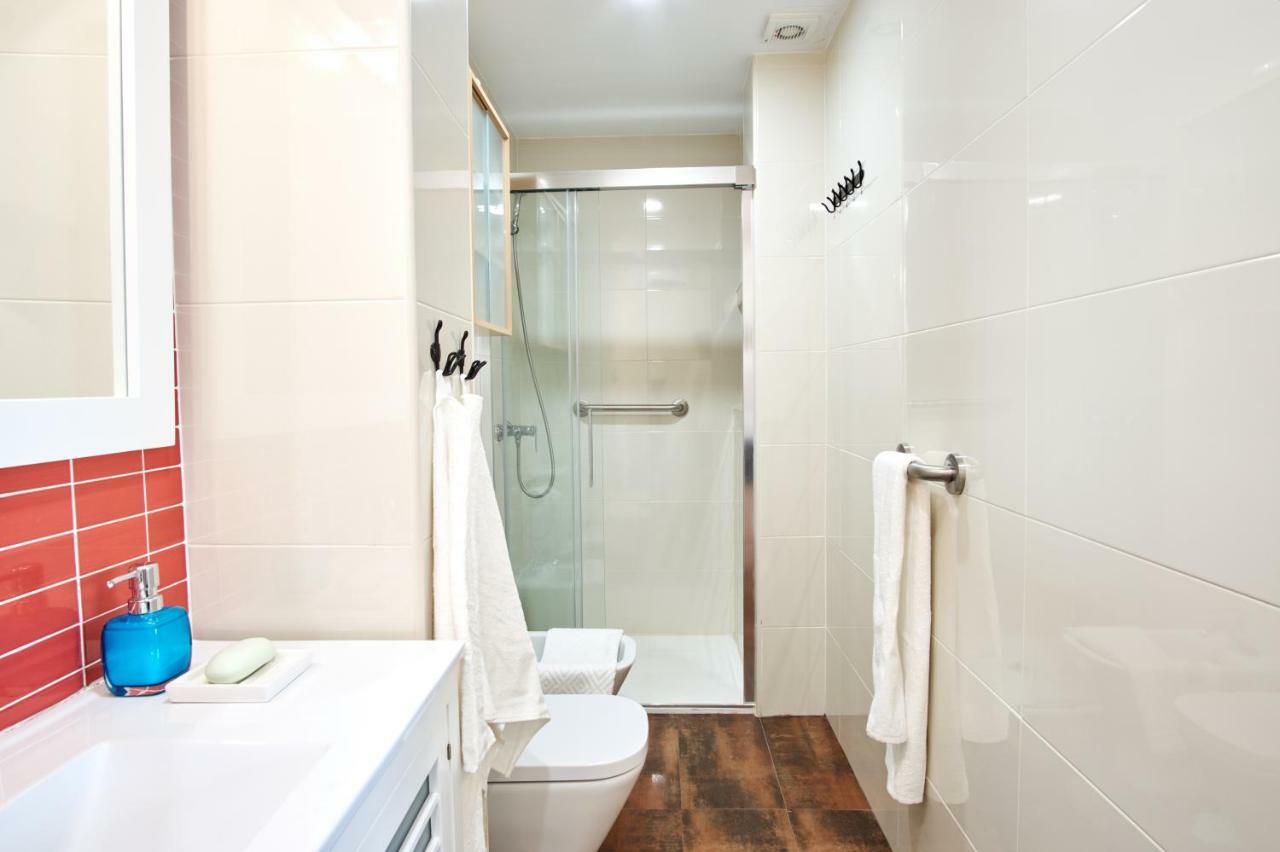 Apartmán Rodrigo De Triana Courtyard By Valcambre Sevilla Exteriér fotografie